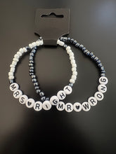 Load image into Gallery viewer, Glass Bead Bracelets