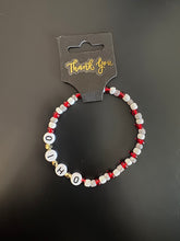 Load image into Gallery viewer, Glass Bead Bracelets