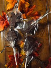 Load image into Gallery viewer, Chocolate Lolipops